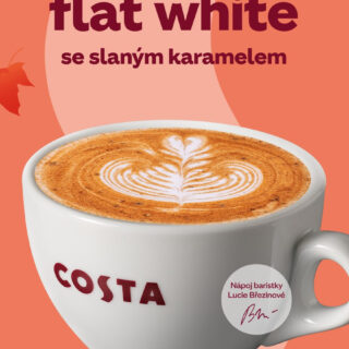 Skořicové flat white se slaným karamelem