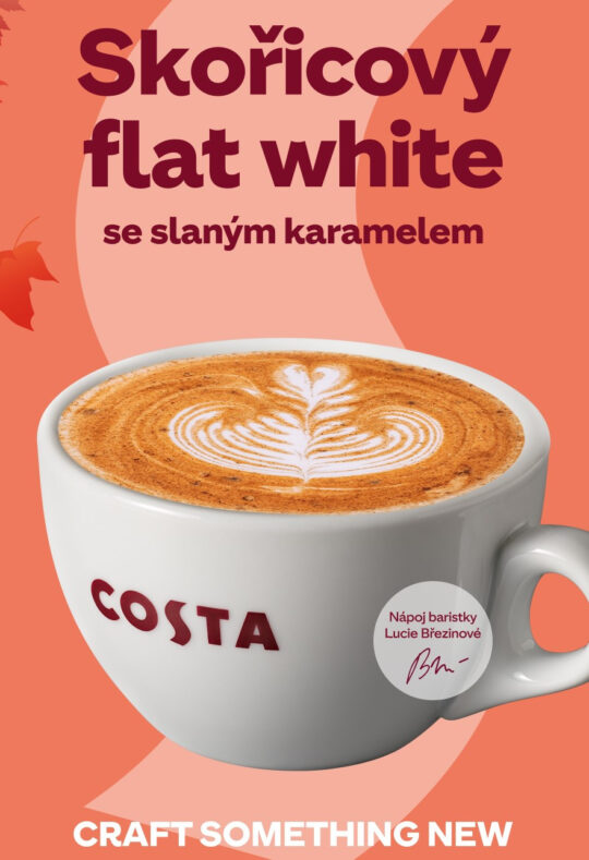 Skořicové flat white se slaným karamelem